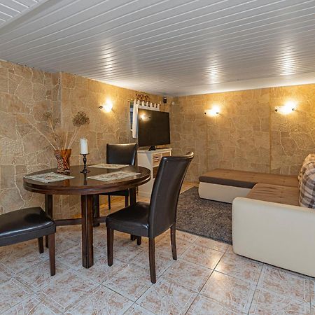 Spacious Studio Apartment By Polo Apartments Kaunas Dış mekan fotoğraf